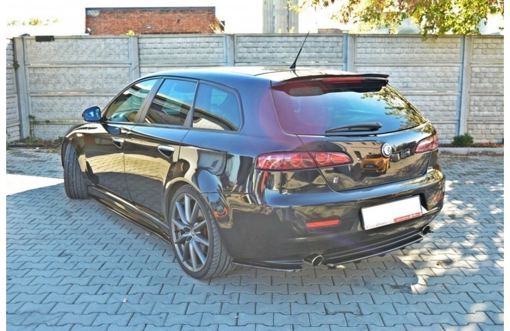 Rear Splitter ALFA ROMEO 159 (with vertical bars)