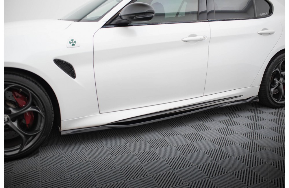 Set of Splitters Alfa Romeo Giulia Quadrifoglio