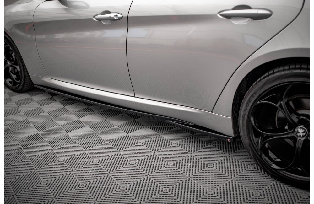 Side Skirts Diffusers Alfa Romeo Giulia Sport