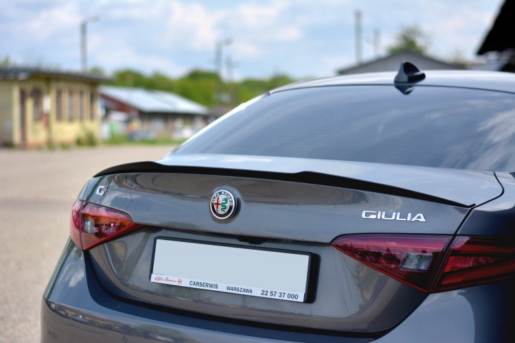 Αεροτομή Καπό Alfa Romeo Giulia
