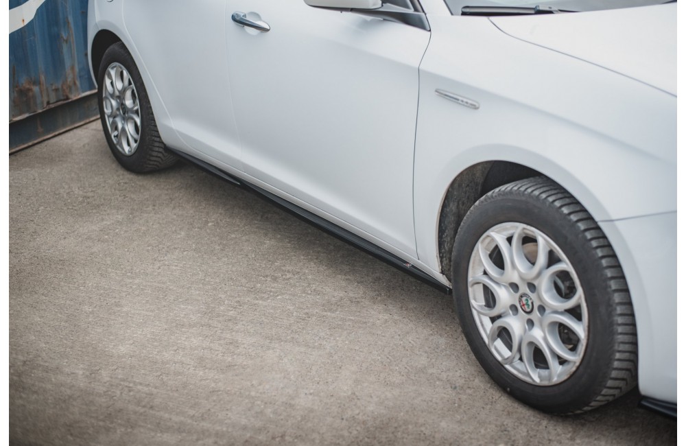 Side Skirts Diffusers V.2 Alfa Romeo Giulietta Side Skirts Diffusers V.2 Alfa Romeo Giulietta