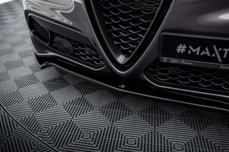 Πρόσθιο Splitter V.1 Alfa Romeo Stelvio Mk1