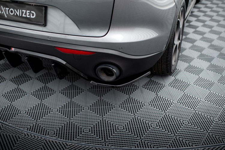 Πίσω Πλευρικοί Splitters Alfa Romeo Stelvio Mk1