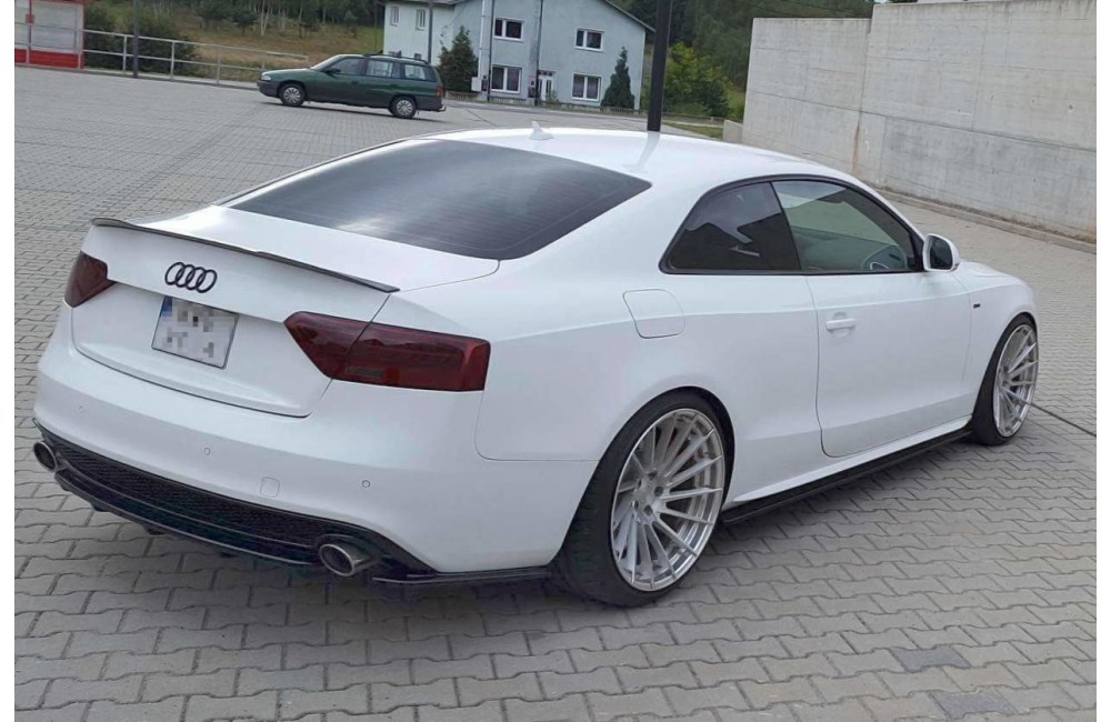 Rear Splitter AUDI A5 S-LINE FACELIFT (with a vertical bar)