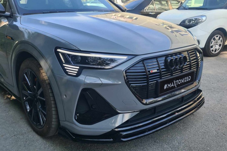 Πρόσθιο splitter Audi e-Tron S-Line