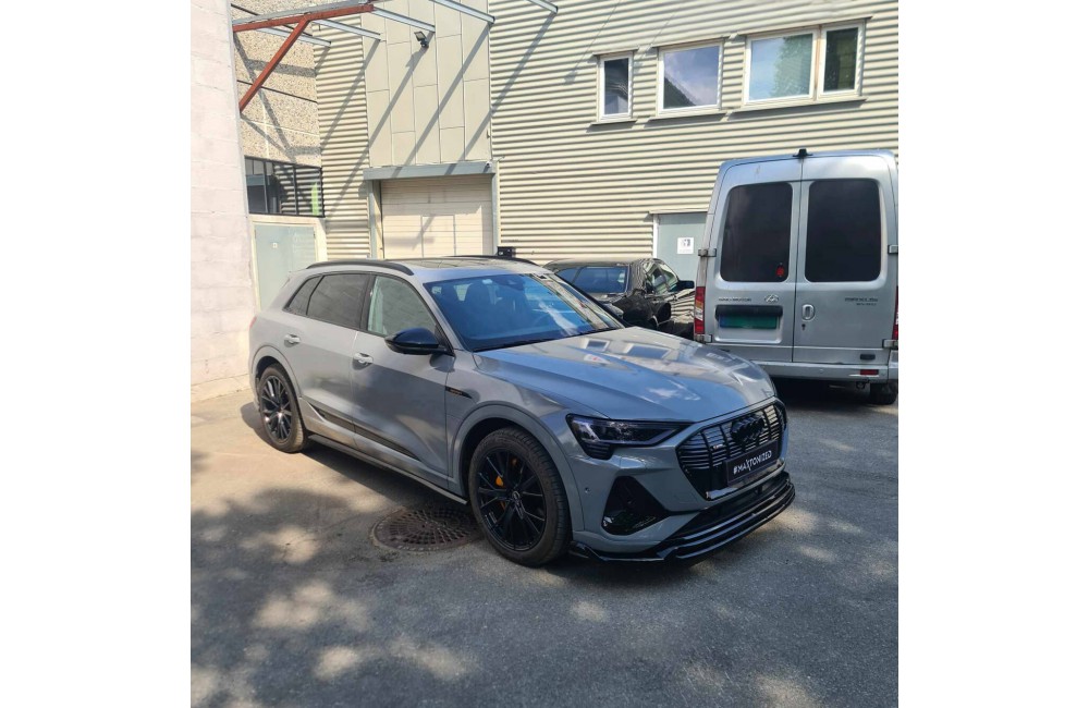 Side Skirts Diffusers Audi e-Tron S-Line