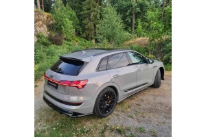 Side Skirts Diffusers Audi e-Tron S-Line