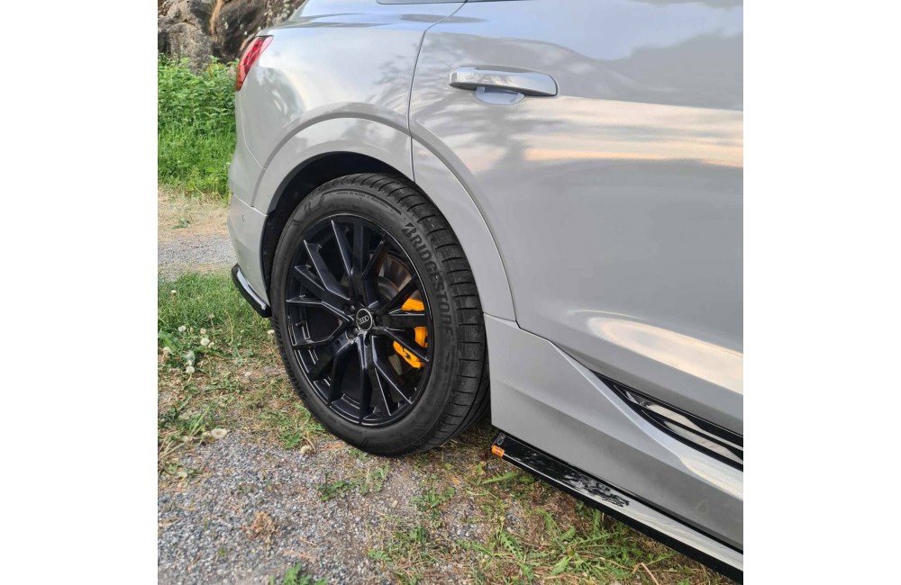 Side Skirts Diffusers Audi e-Tron S-Line
