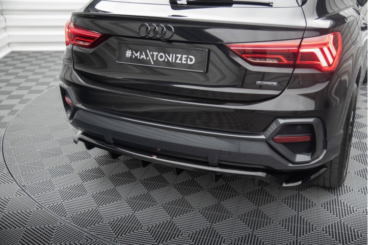 Πίσω splitter (με κατακόρυφες ράβδους) Audi Q3 Sportback F3