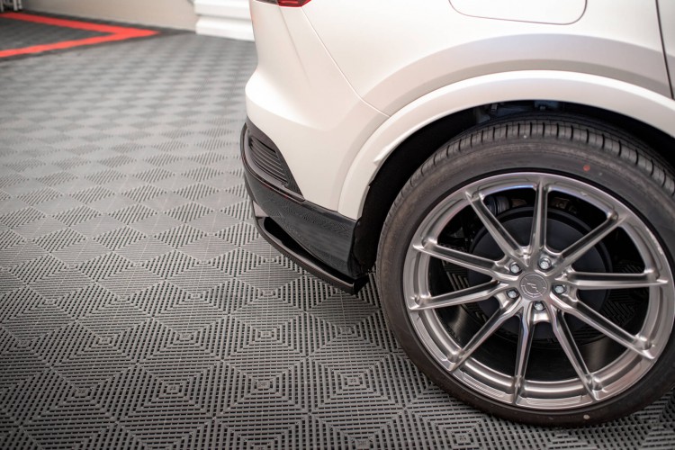 Οπίσθιο splitter (με κατακόρυφες ράβδους) Audi Q4 e-tron Sportback S-line Mk1