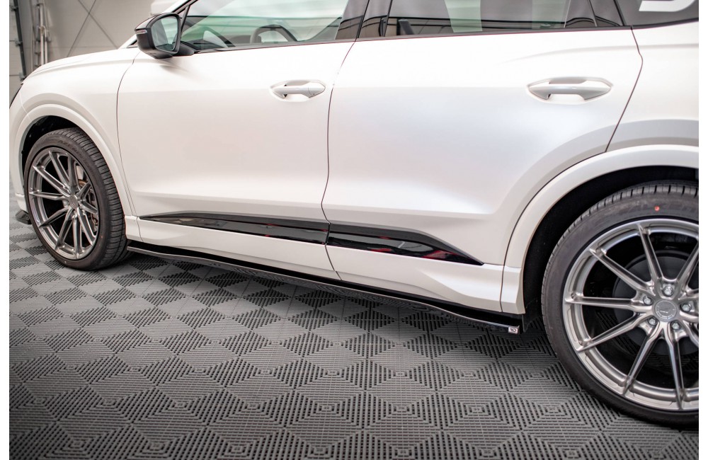 Side Skirts Diffusers Audi Q4 e-tron Sportback S-line Mk1
