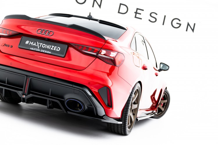 Πίσω Splitter (με κατακόρυφες ράβδους) V.1 Audi RS3 Sedan 8Y Facelift