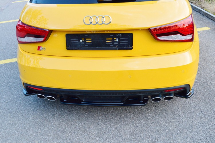 Πίσω Splitter Audi S1 8X