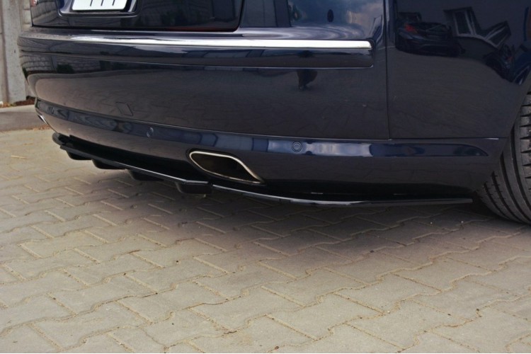 Πίσω Splitter Audi A8 W12 D3 (με κατακόρυφες ράβδους)