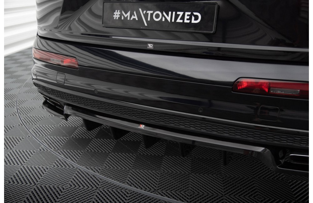 Rear Splitter (with vertical bars) Audi SQ7 Mk2