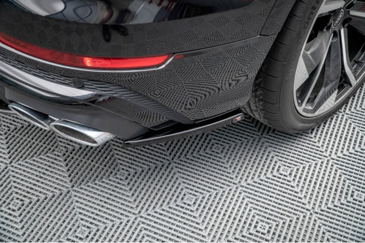 Πίσω Πλευρικοί Splitters Audi SQ8 Mk1