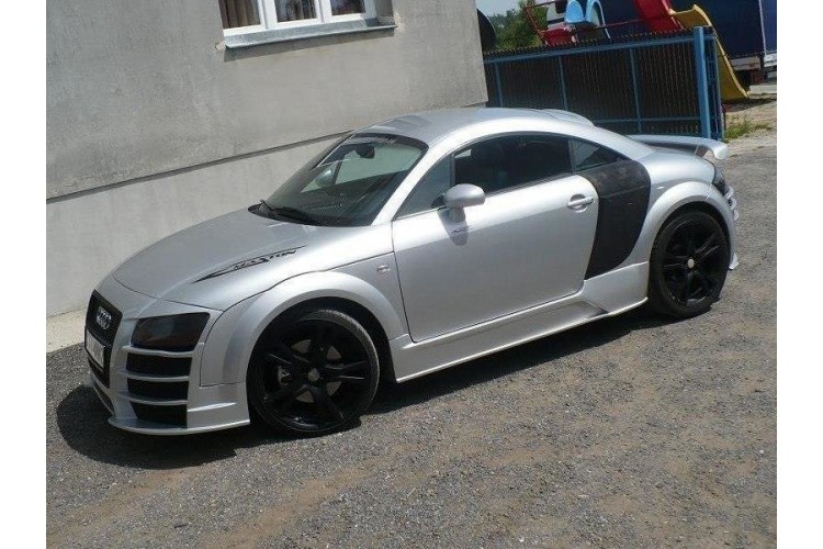 Skirts Audi TT 8N < R8 Look >