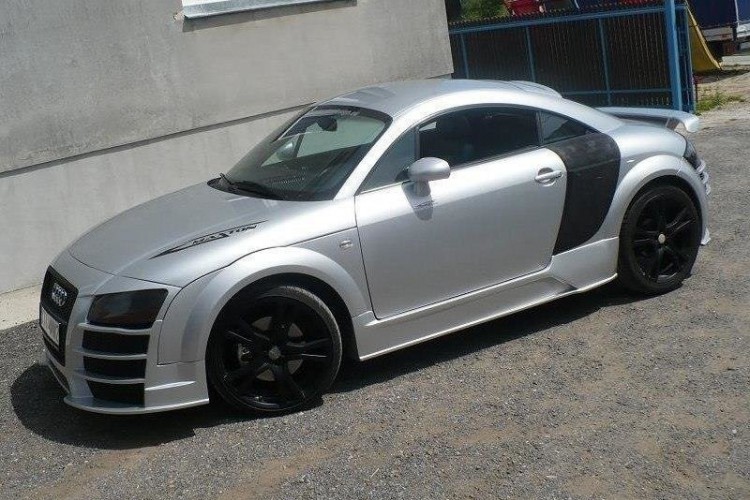Skirts Audi TT 8N < R8 Look >