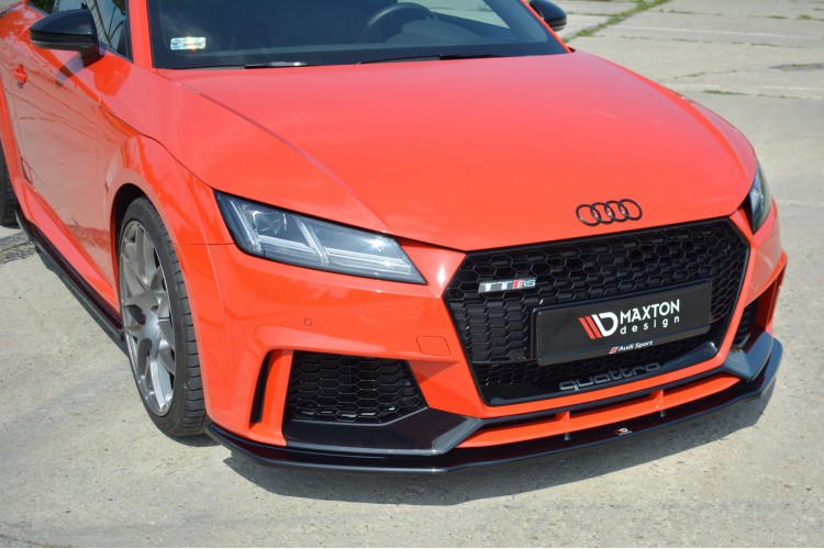 Προφυλακτήρας V.1 Audi TT RS 8S