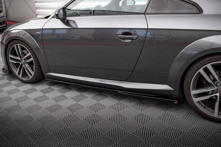 Πλευρικά Skirts Diffusers Audi TT S-Line 8S
