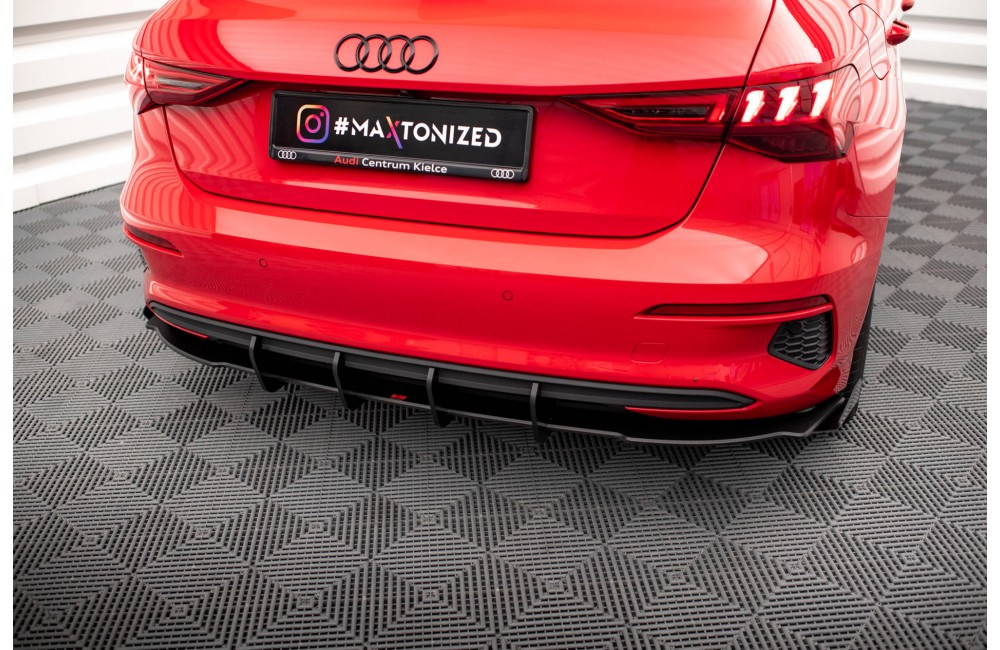 Street Pro Rear Valance + Flaps Audi A3 Sportback 8Y - Black + Gloss Flaps Street Pro Rear Valance + Flaps Audi A3 Sportback 8Y - Black + Gloss Flaps
