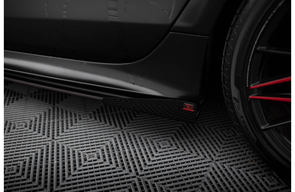 Street Pro Side Skirts Diffusers + Flaps Audi A7 RS7 Look C7 - Black + Gloss Flaps Street Pro Side Skirts Diffusers + Flaps Audi A7 RS7 Look C7 - Black + Gloss Flaps