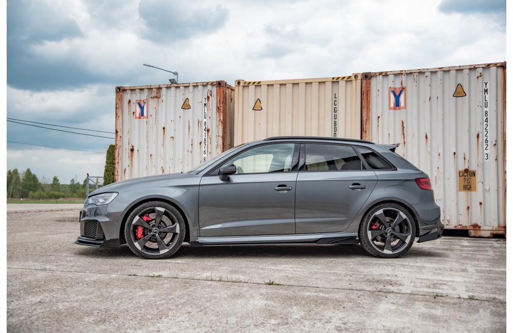 Street Pro Side Skirts Diffusers + Flaps Audi RS3 8V Sportback - Black + Gloss Flaps Street Pro Side Skirts Diffusers + Flaps Audi RS3 8V Sportback - Black + Gloss Flaps
