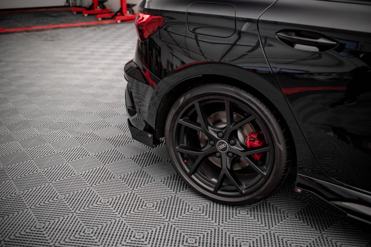 Street Pro Πίσω Πλευρικοί Splitters + Flaps Audi RS3 Sportback 8Y