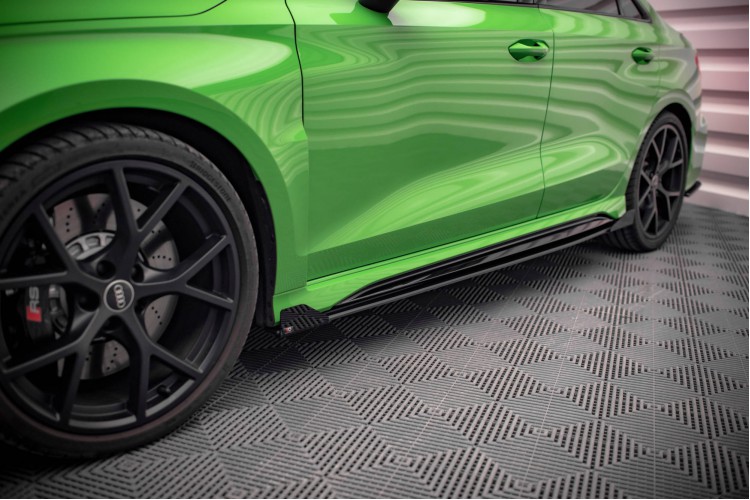 Πλευρικές Αεροτομές Audi RS3 Sedan 8Y