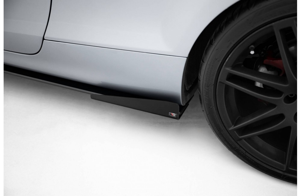 Street Pro Side Skirts Diffusers + Flaps Audi TT S / TT S-Line 8J Facelift - Black + Gloss Flaps