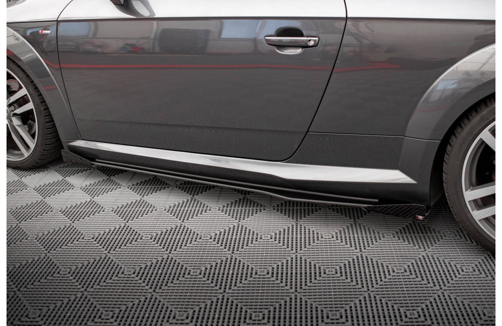 Street Pro Side Skirts Diffusers + Flaps Audi TT S / S-Line 8S - Black + Gloss Flaps