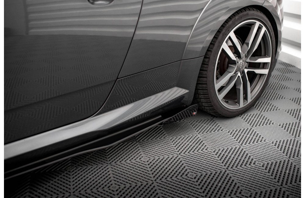 Side Flaps Audi TT S / S-Line 8S
