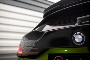 The extension of the rear window BMW 1 M-Pack / M135i / 128ti F40