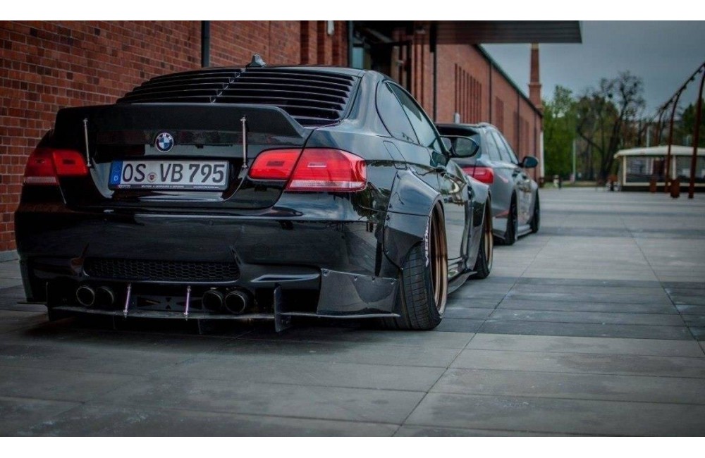 Wide Body BMW M3 E92 Wide Body BMW M3 E92