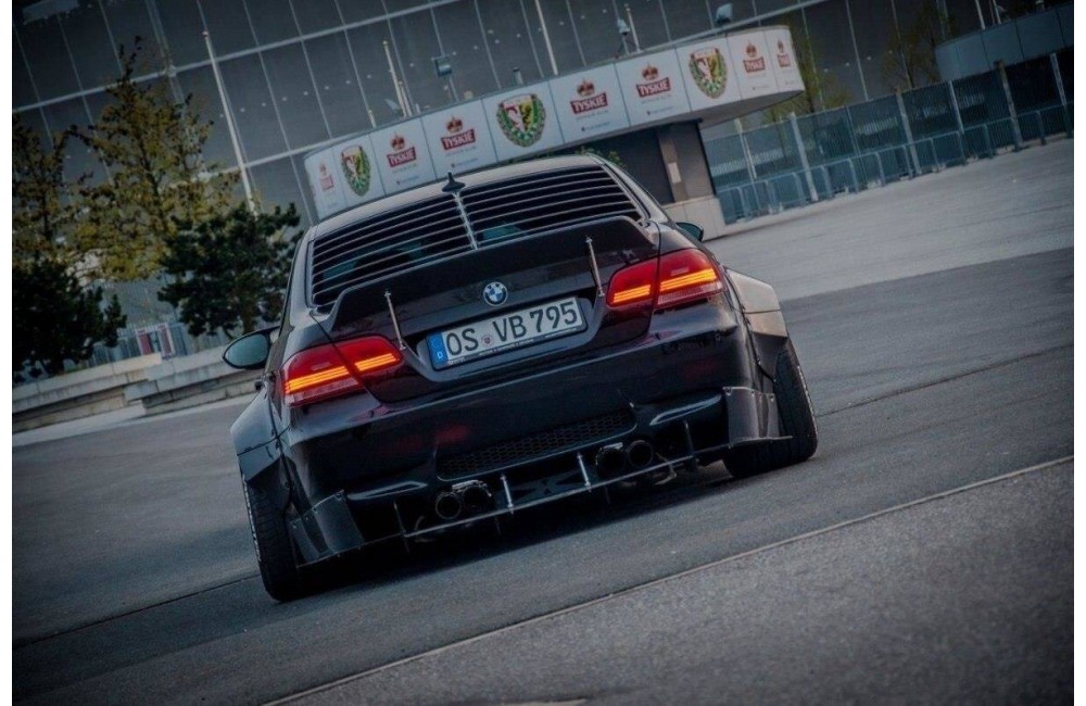 Wide Body BMW M3 E92 Wide Body BMW M3 E92