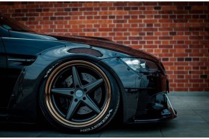 Wide Body BMW M3 E92 Wide Body BMW M3 E92