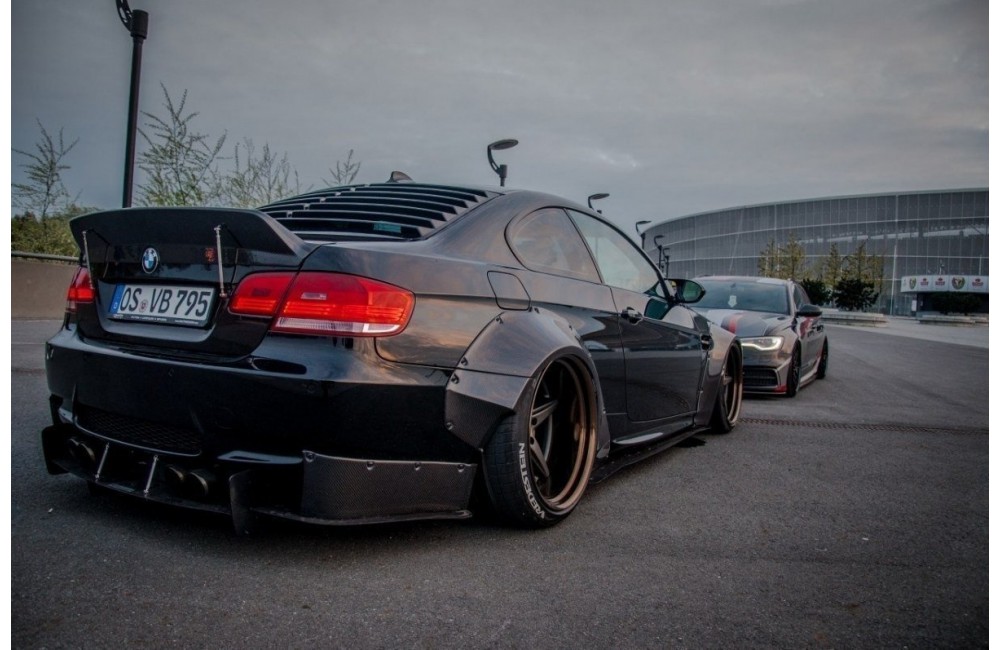 BMW M3 E92 REAR WINDOW LOUVER