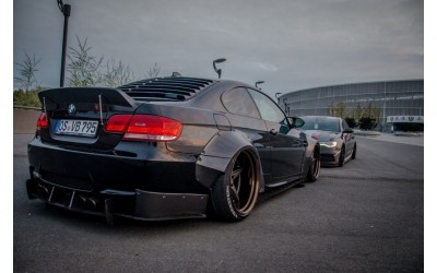 BMW M3 E92 REAR WINDOW LOUVER