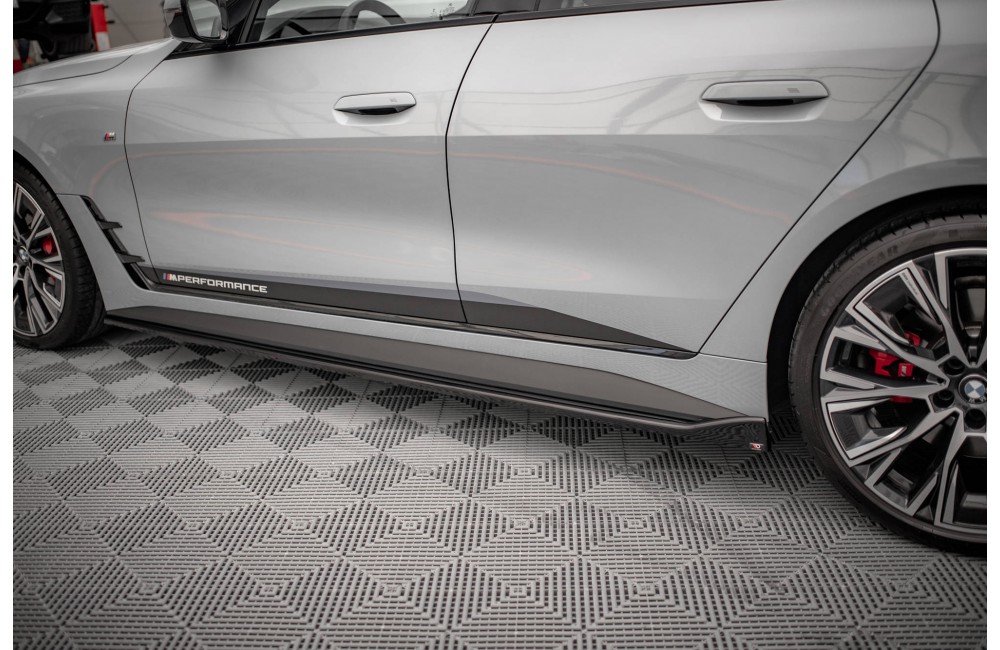 Side Skirts Diffusers V.2 BMW 4 Gran Coupe M-Pack / M440i G26