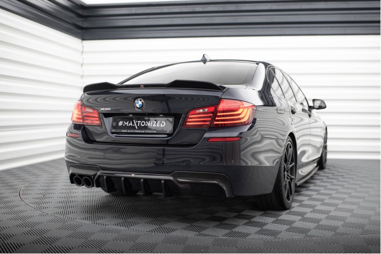 Πίσω valance V.2 BMW 5 M-Pack F10 / F11 (Έκδοση με διπλή εξατμίση από τη μία πλευρά)