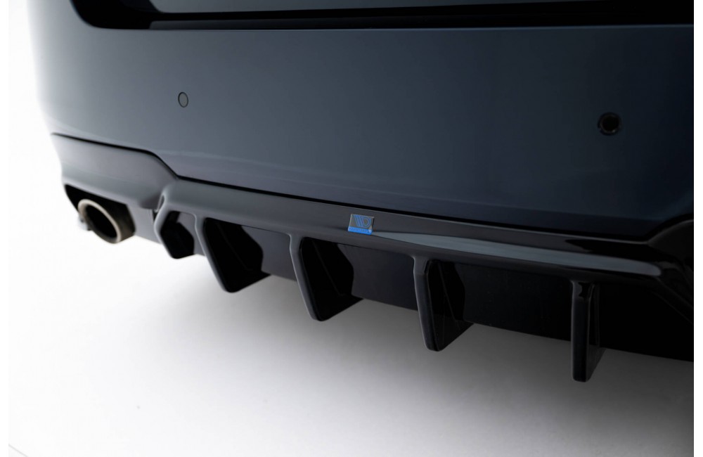Rear Valance V.2 BMW 5 M-Pack F10 / F11 (Version with two single exhausts)