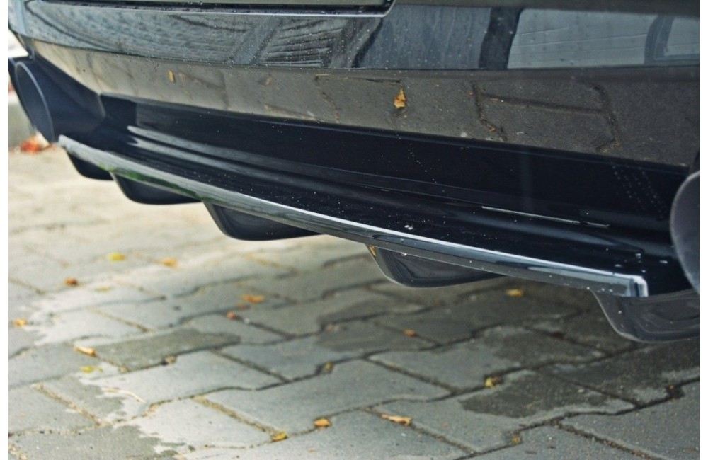 Rear Splitter for BMW 5 F11 M-PACK (fits two double exhaust ends)