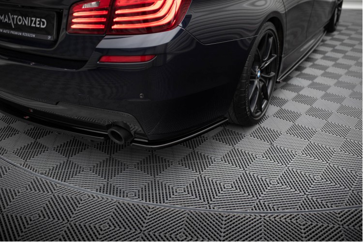 Πίσω Πλευρικοί Splitters BMW 5 M-Pack Sedan/Touring F10/F11 (ταιριάζει σε δύο μονές εξάτμισης)