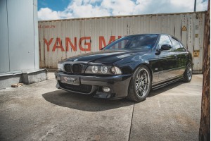 Front Side Splitters BMW M5 / 5 M-Pack E39 Front Side Splitters BMW M5 / 5 M-Pack E39
