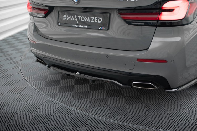 Πίσω splitter (με κάθετους στύλους) BMW 5 G30 / G31 Facelift