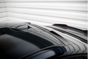 The extension of the rear window BMW 5 / i5 M-Pack Sedan G60 The extension of the rear window BMW 5 / i5 M-Pack Sedan G60