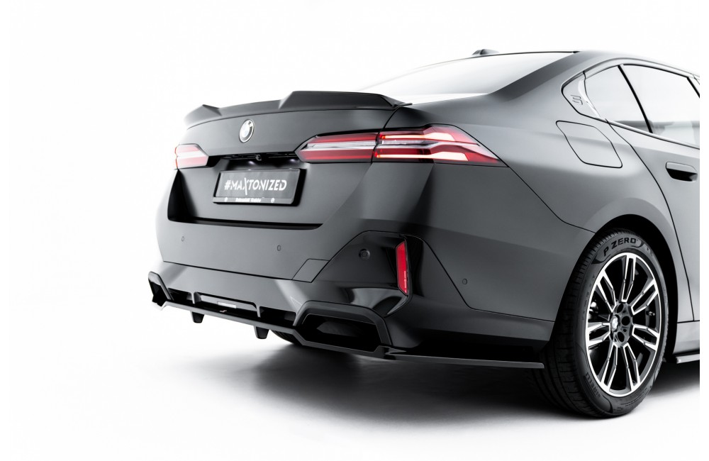 Rear Splitter (with vertical bars) V.2 BMW 5 / i5 M-Pack G60