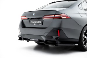 Rear Splitter (with vertical bars) V.1 BMW 5 / i5 M-Pack Sedan / Touring G60 / G61