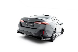 Rear Splitter (with vertical bars) V.1 BMW 5 / i5 M-Pack Sedan / Touring G60 / G61