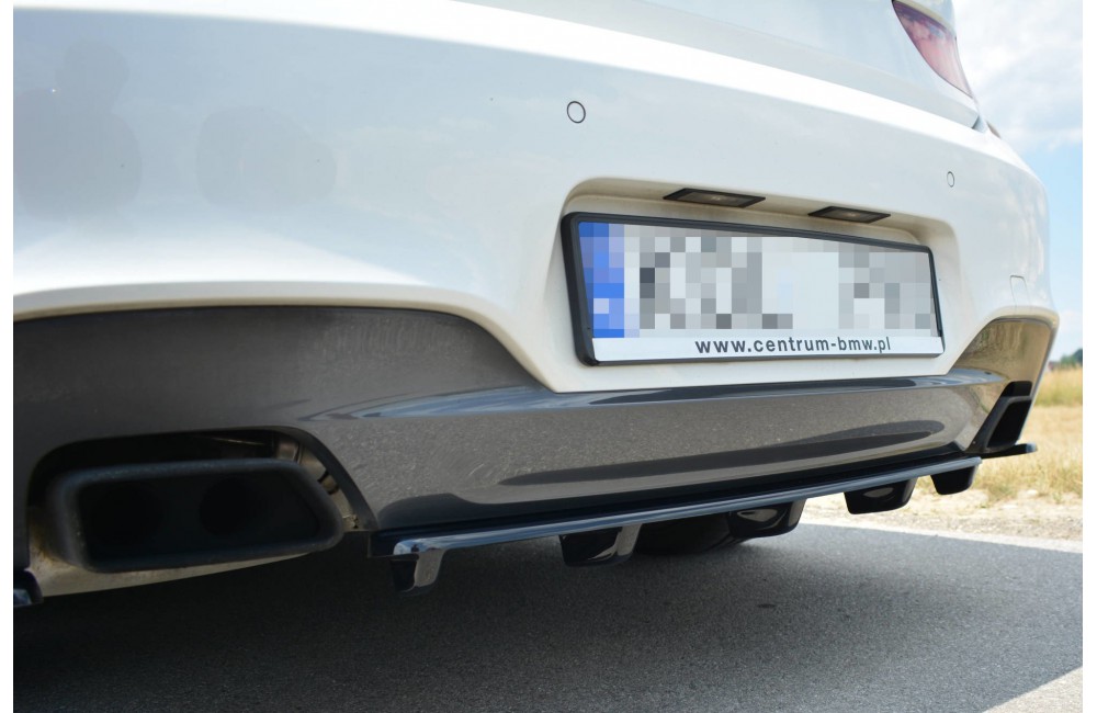 Rear Splitter for BMW 6 Gran Coupé MPACK (with a vertical bar)